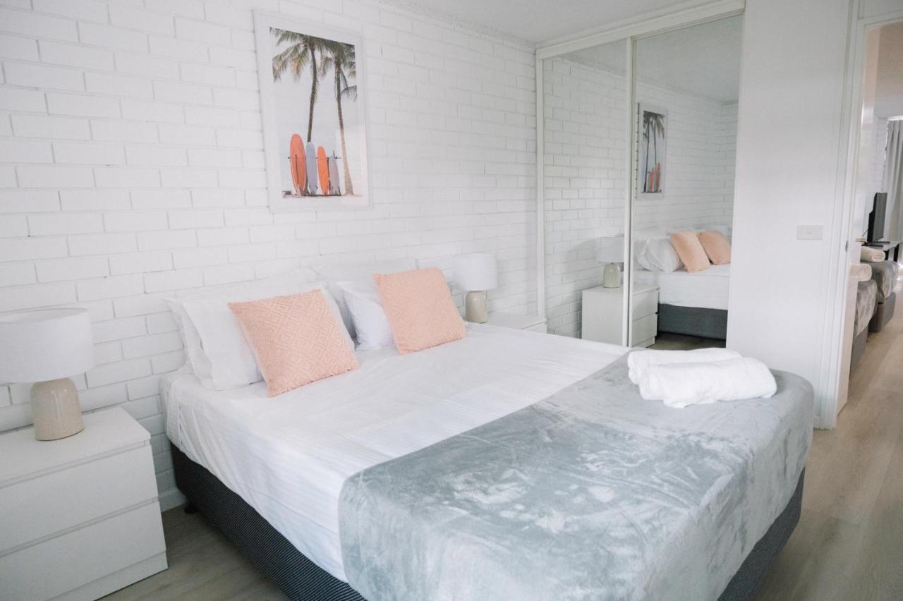 Surfers Paradise- Meters From The Beach! 黄金海岸 外观 照片