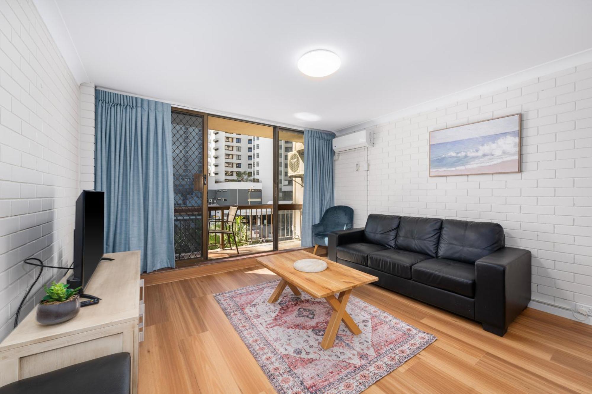 Surfers Paradise- Meters From The Beach! 黄金海岸 外观 照片